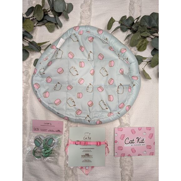 Pusheen Cat Bed Bundle - Picture 5 of 5
